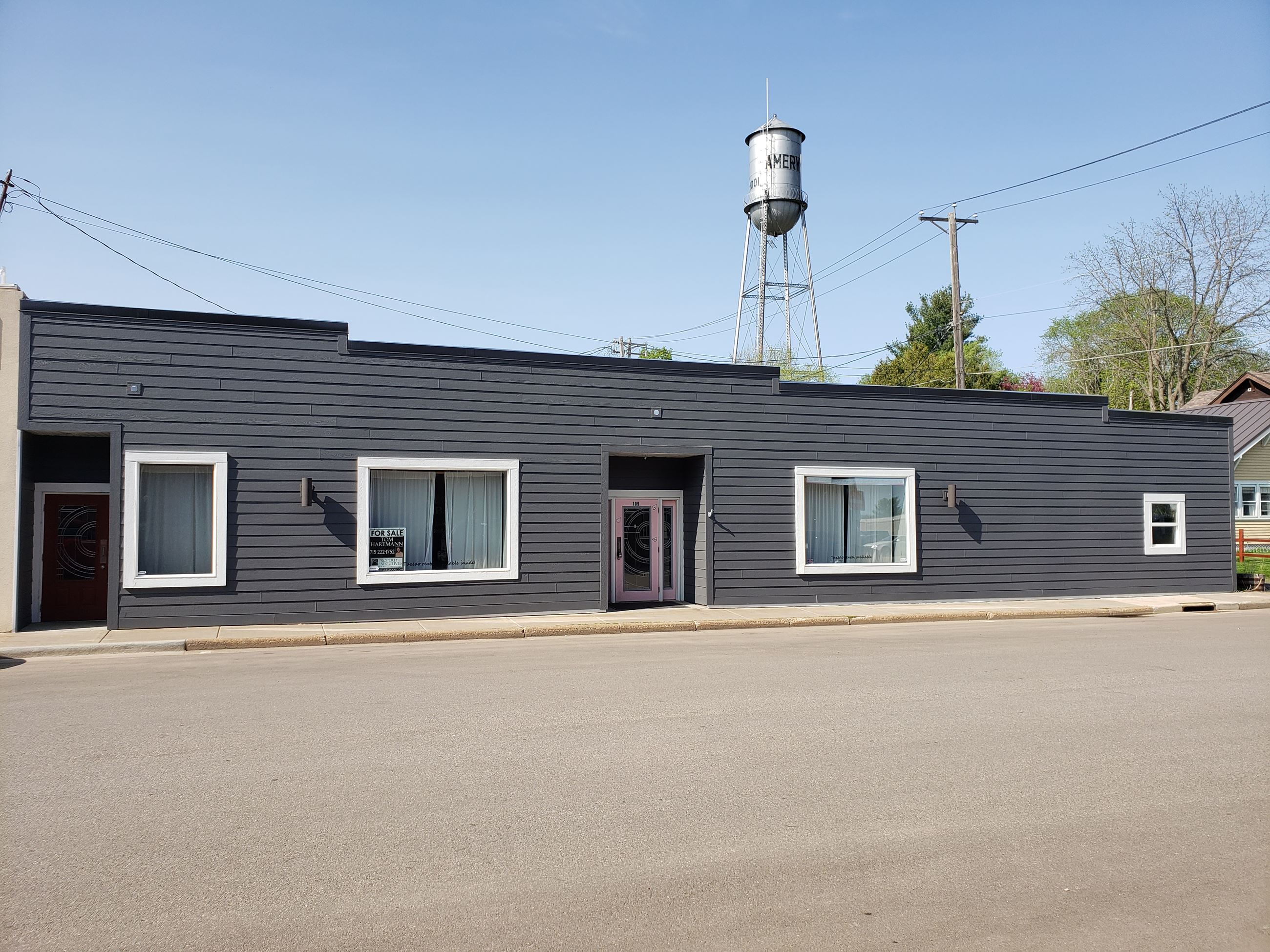 Downtown Thread Photo