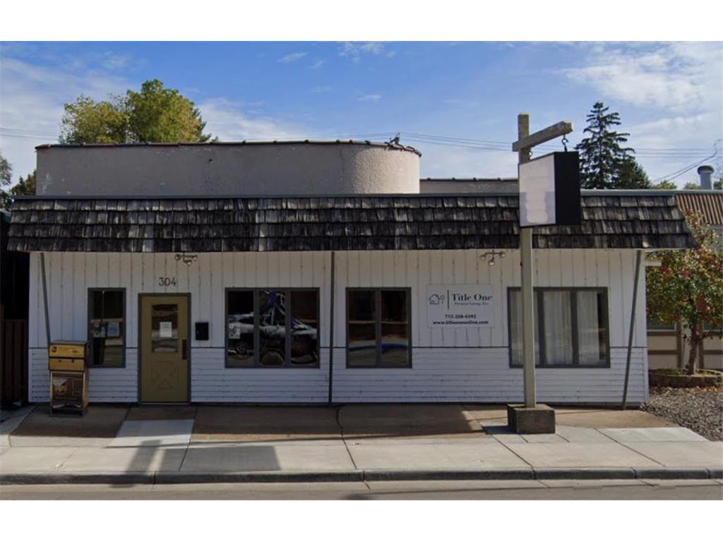304 Keller Ave N - 1