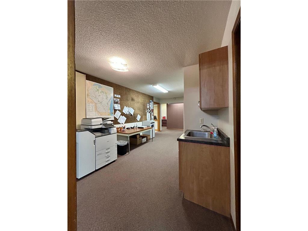 304 Keller Ave N - 5